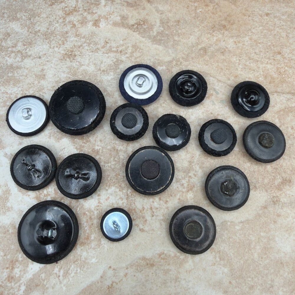 Vintage Mixed Button Lot Fabric Covered Metal Plastic Sewing Craft Variety - Picture 5 of 11